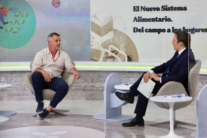 Christian Petersen dialoga con José Del Rio