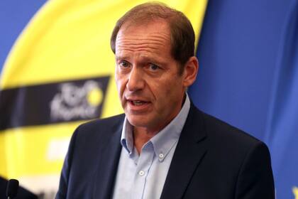 Prudhomme no tiene contacto con los ciclistas desde hace diez días, y eso evitó la infección de los protagonistas; los 166 examinados el lunes dieron resultados negativos.
