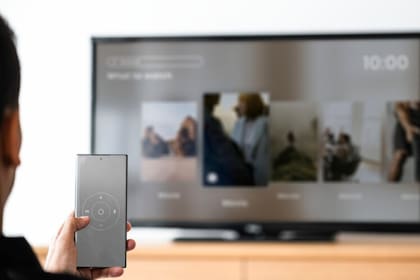 Chromecast, Miracast y AirPlay son los métodos que pueden aplicar para compartir pantalla en los smart TV