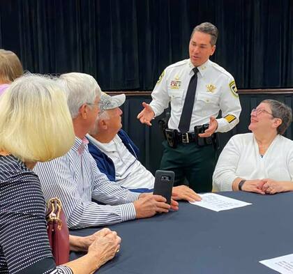 Chronister está en la Oficina del Sheriff de Hillsborough desde hace 30 años