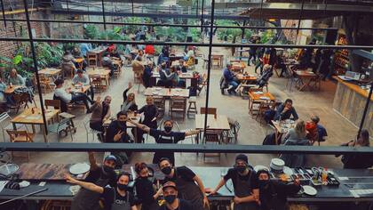 Chuí, un espacio mágico lleno de plantas, rincones y detalles donde sobra la buena energía y se comen platos vegetarianos y veganos