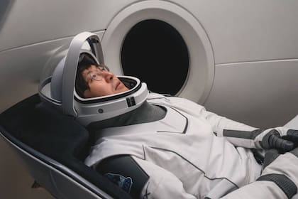 Chung Wang es un magnate de las criptomonedas que le compró a Elon Musk un vuelo de varios días en SpaceX