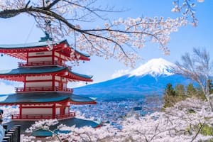 Chureito Pagoda en Fujiyoshida, Japón