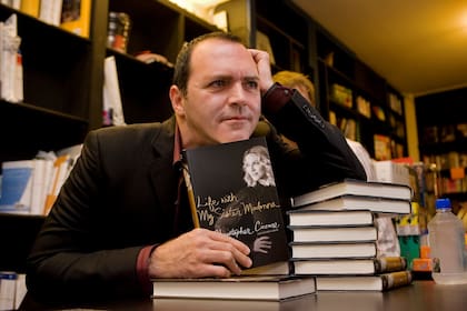 Ciccone en una de las presentaciones de Vivir con mi hermana Madonna, el libro de memorias que escribió sobre su complicado vínculo con la reina del pop