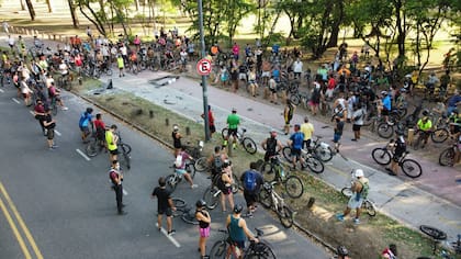 Ciclistas se acercaron a pedir justicia por Marcela Bimonte