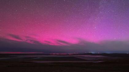 Cielos fucsias sobre Xilinhot, en la provincia de Mongolia Interior, al norte de China