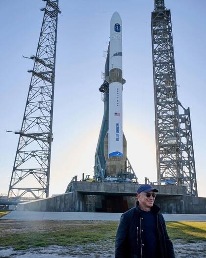 Científicas, activistas y comunicadoras viajarán juntas al espacio, rompiendo barreras en el turismo espacial.