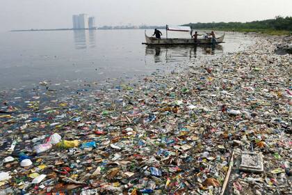 Científicos advierten de los peligros de no frenar la contaminación acuática