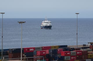 Científicos buscan a personas que pudiesen haber estado expuestas al hantavirus en un crucero