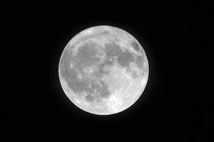 Científicos revelaron nuevos datos sobre el asteroide que podría impactar contra la Luna