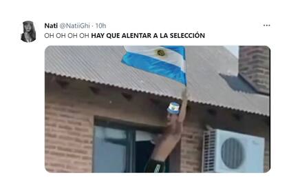 Cientos de fanáticos festejaron el cantito de los jugadores