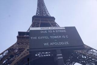 Cierra la Torre Eiffel por protestas en Francia contra la austeridad