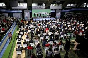 Cierre de campaña del Frente de Todos en el Club Ferrocarril Oeste