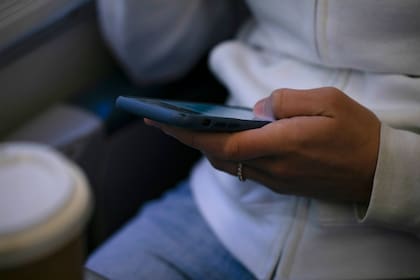Ciertos dispositivos celulares son compatibles con la versión de prueba de T-Satellite