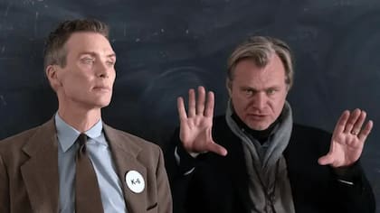 Cillian Murphy y Christopher Nolan en el set de Oppenheimer 
