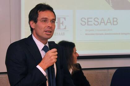 Cincera: "Nuestros ancianos, nuestros padres, pero también nuestros amigos se están muriendo lejos de nosotros, solos, en una cama de hospital. Esta es la peor pesadilla para nuestra cultura"