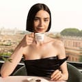Se vende un departamento en el edificio donde vivía Lily Collins en la serie “Emily en París”