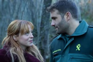 Cinco series ideales para ver después de El cuco de cristal, el gran éxito de Netflix