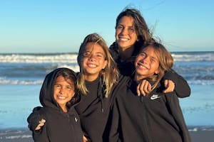 Cinthia Fernández mostró el cambio de look de sus hijas, le llovieron las críticas y no se quedó callada