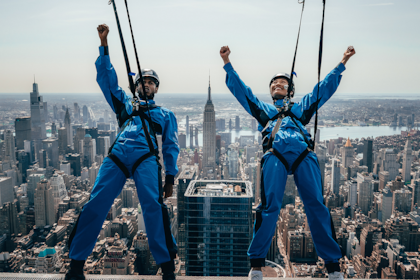 “City Climb at Edge”, es la nueva actividad que propone el ascenso de edificios al aire libre más alto del mundo