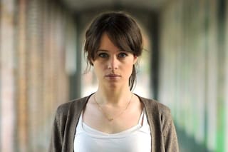 Claire Foy: de cajera de supermercado a reina de Hollywood