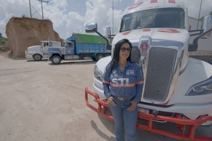 Clara Fragoso, "una trailera" mexicana