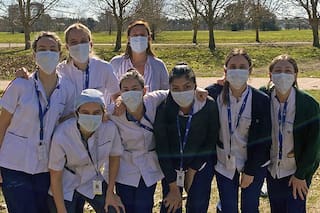 “La muerte nos golpeaba todo el tiempo”. La lucha de una enfermera ante el Covid