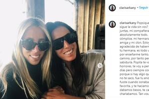 Clara Sarkany publicó imágenes junto a su hermana Sofía y el resto de su familia