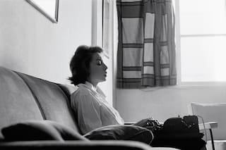 La obra de Clarice Lispector pasa a un sello del grupo Penguin Random House con precios accesibles