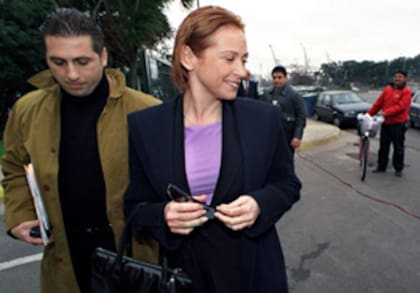 Claudia Bello, el día en que concurrió a los tribunales para declarar en la causa por coimas, en agosto de 2000