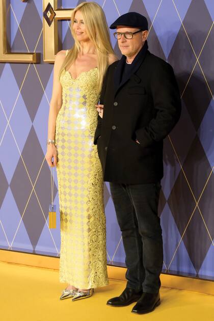 Claudia del brazo de su marido, el director Matthew Vaughn.