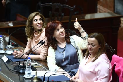Claudia Ledesma, Cristina Kirchner y Cecilia Moreau