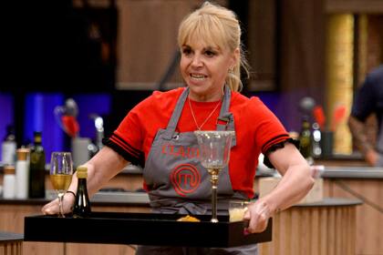 Claudia Villafañe avanza a paso firme en la competencia de cocina y sorprende con sus preparaciones