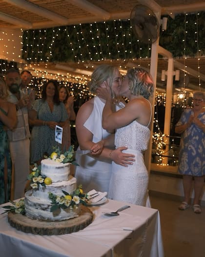 Claudia y Cliodhna compartieron un momento único con sus seres queridos