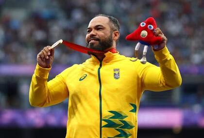 Claudiney Santos compitió en la clase F56, que refiere a aquellos atletas con discapacidad progresiva desde la parte superior de las piernas hacia abajo, o la ausencia de alguna de las extremidades inferiores.