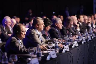 El fútbol argentino vuelve al mundo: Chiqui Tapia es vice segundo de Conmebol