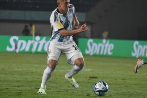 Claudio Echeverri será uno de los referentes de la selección argentina en el Sudamericano Sub 20