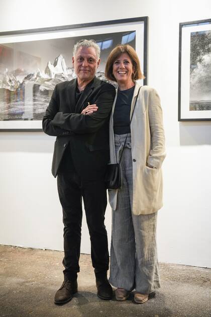 Claudio Larrea, de FotoGalería del Teatro San Martín, y María José Wuille-Bille