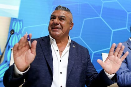 Claudio Tapia fue reelecto hasta 2025 como presidente de la AFA