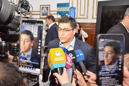Claudio Vidal, gobernador de Santa Cruz
