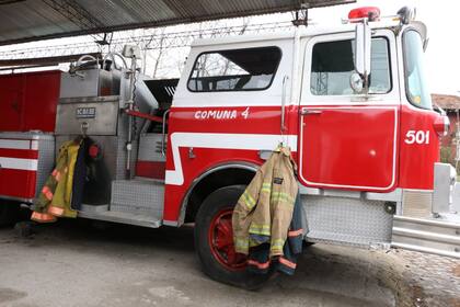 Clausuran un cuartel de bomberos "trucho" en Barracas