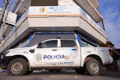Clínica “Argentina Salud” clausurada tras la muerte de un paciente y denuncia de uso de matrículas médicas falsas