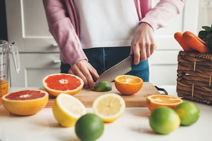 La ingesta de frutas y verduras puede ayudar a reducir el riesgo de enfermedades no transmisibles y ayudan a prevenir todas las formas de malnutrición