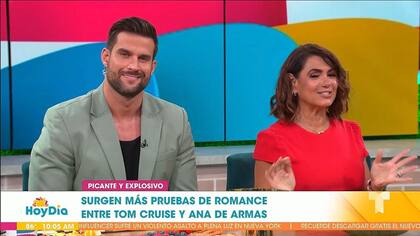 Clovis Nienow junto a Penélope Menchaca en el matutino Hoy Día de Telemundo (Facebook/Clovis Nienow)