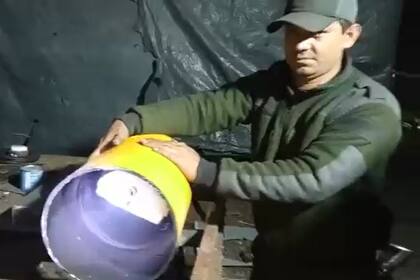 Cocaína dentro de tubos de GNC