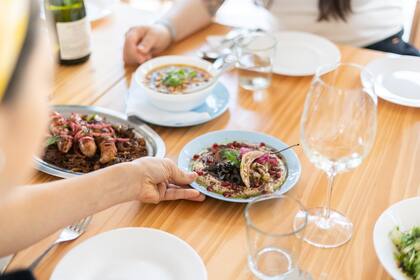 Cocina Gardenia, de Ginella Mazzocca, es una de las nuevas apuestas de la ciudad que abunda en especias y condimentos de sabor explosivo.