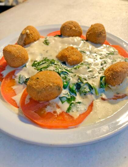 Cocina tradicional y no tanto te espera para compartir en Army