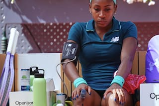 Coco Gauff supera vómitos en la cancha y vence a Sorana Cirstea en Madrid