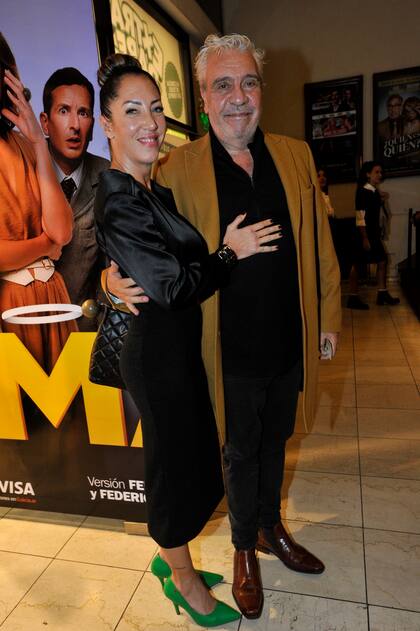 Coco Sily y su novia Cinthia "Chimi" Meza, con quien está en pareja desde finales de 2023