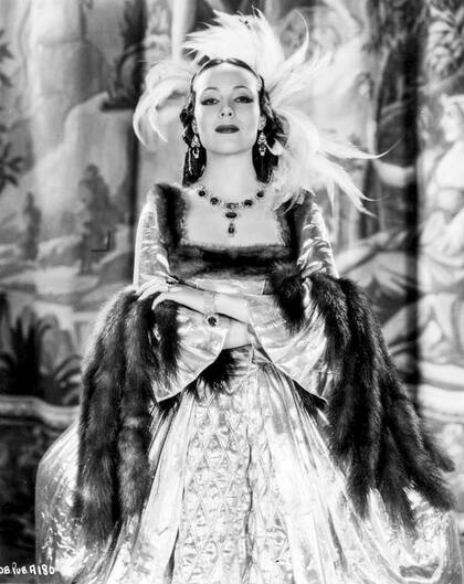Códigos. Dolores del Río, ícono de Hollywood, como Madame du Barry, ícono de Versalles